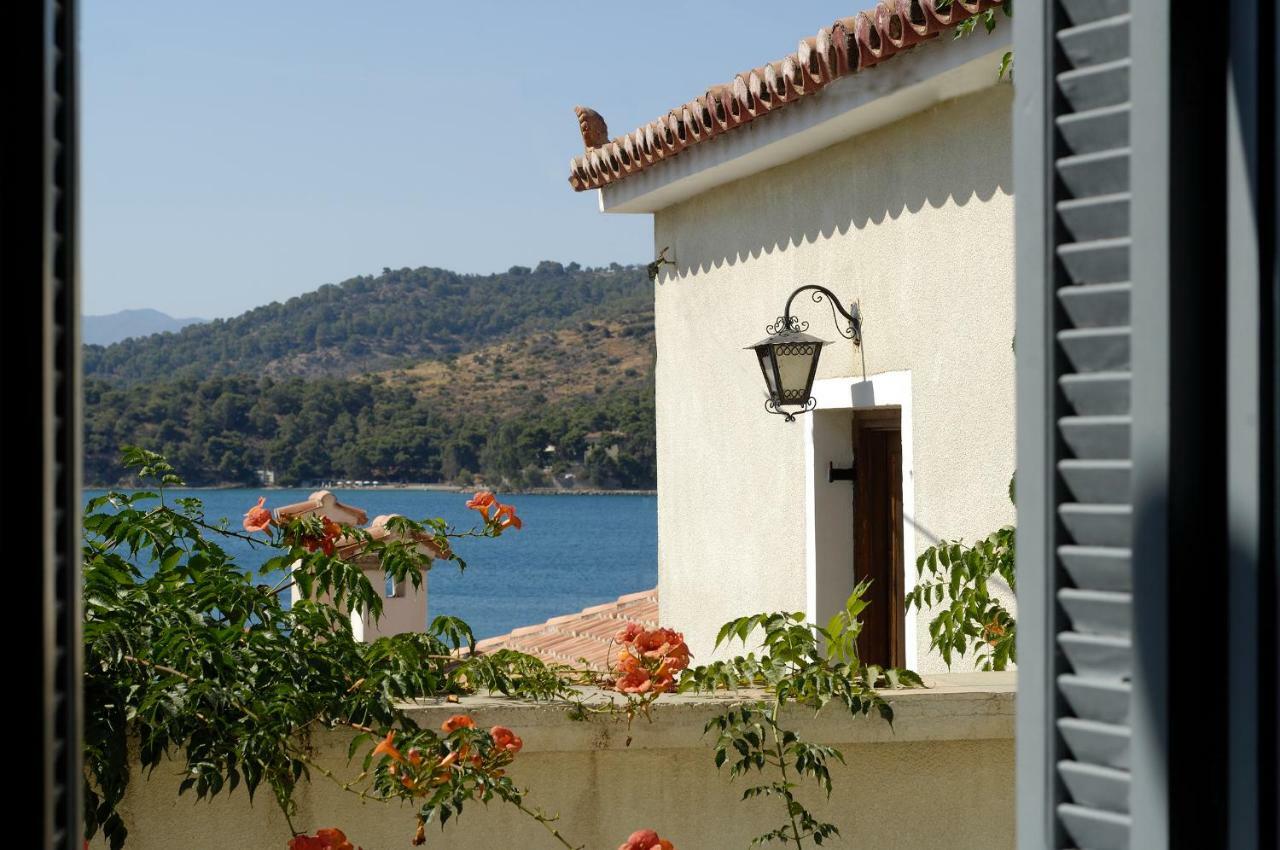 Sto Roloi Island Houses Poros Town Exterior photo